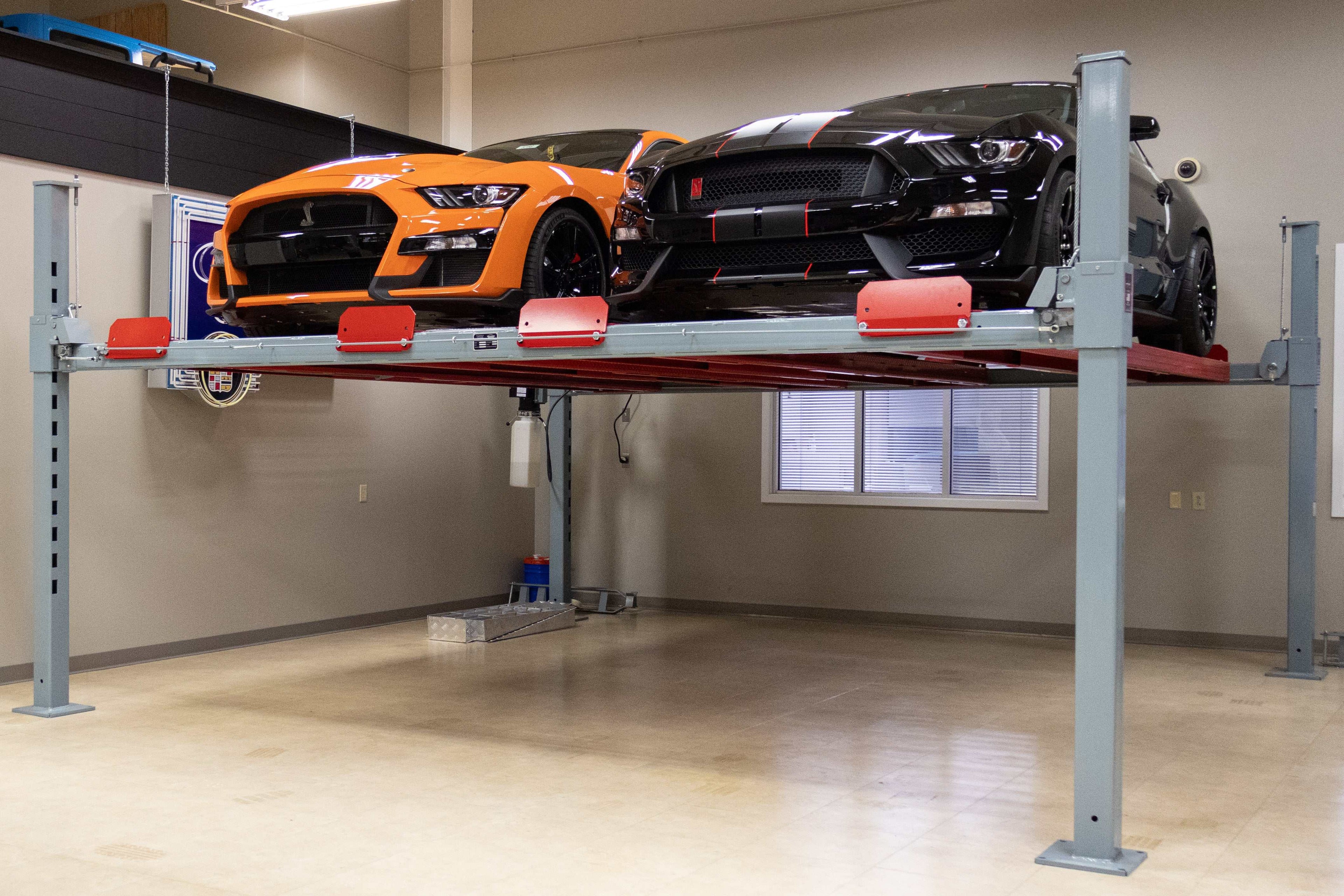 Advantage Side by Side (B-SXS-10000) | Double Vehicle 4-Post Lift
